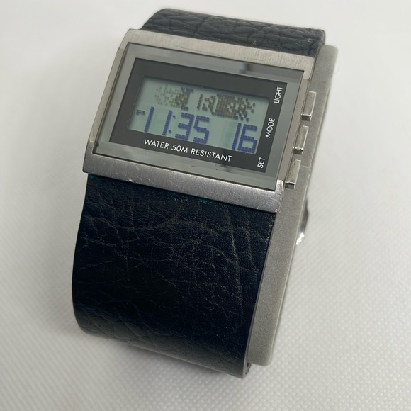 Kenneth Cole Digital Men’s Watch - Picture 1 of 8